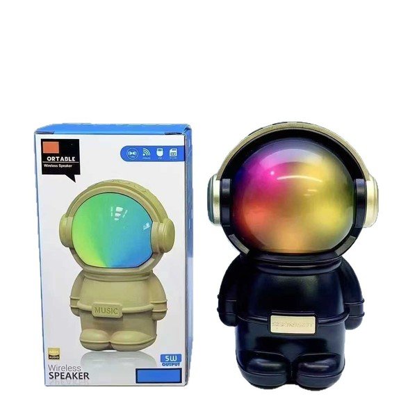 NEW 808 Astronaut Light Portable Radio – Smart BT Speaker + LED Night Light | মিউজিক স্পিকার 🚀🎵 - Image 2